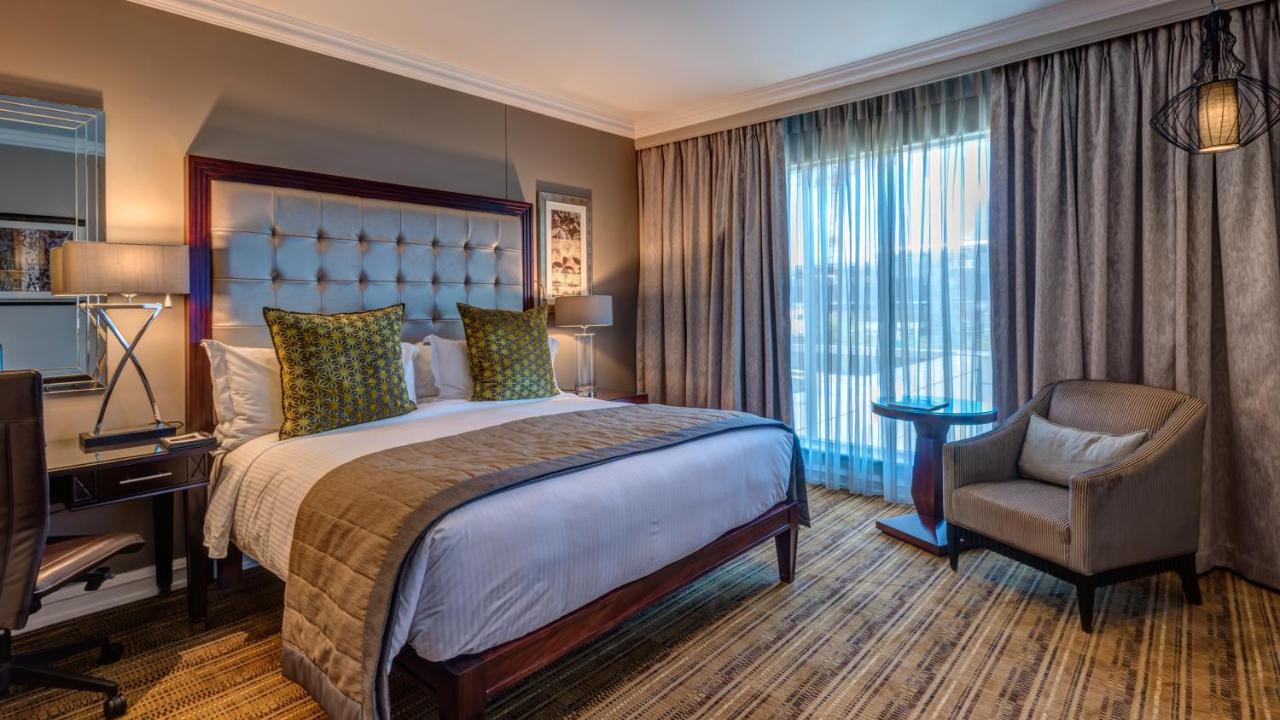 Intercontinental Johannesburg Or Tambo Airport Hotel By Ihg Kempton Park Exterior foto