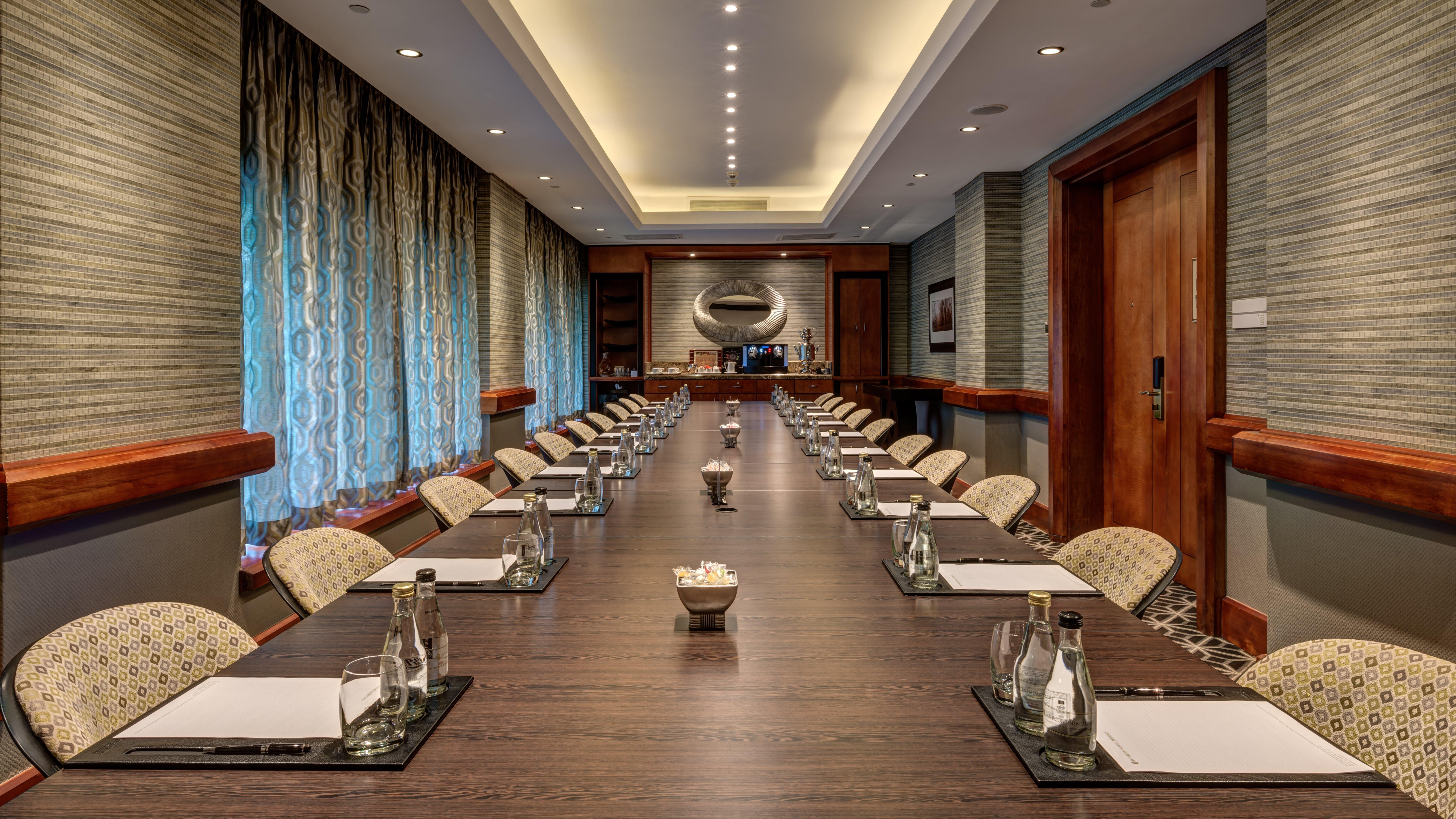 Intercontinental Johannesburg Or Tambo Airport Hotel By Ihg Kempton Park Exterior foto Meeting room